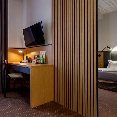 Hotel Poniatowski 3*