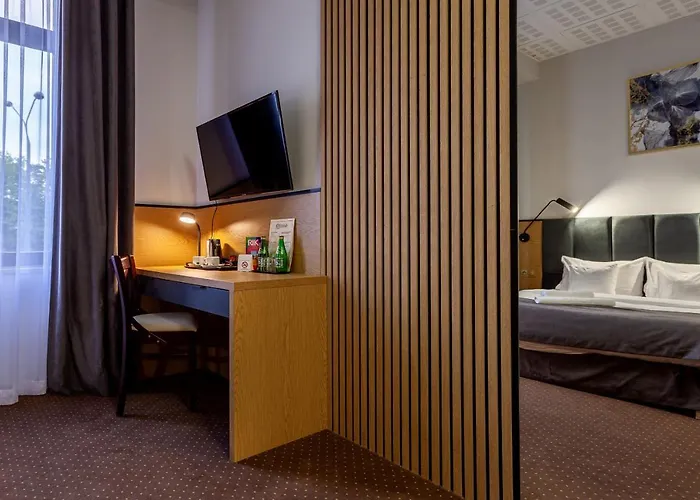 Hotel Poniatowski 3*